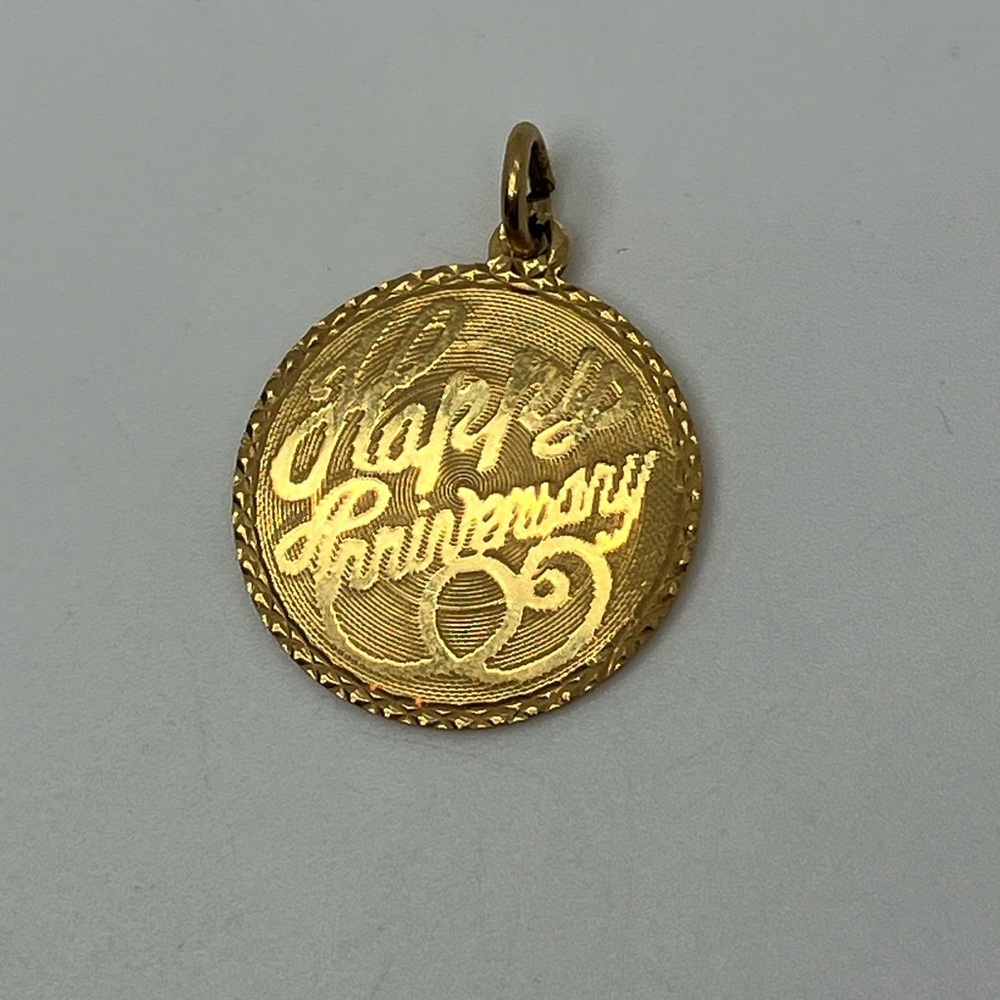 Vtg Gold Filled Happy Anniversary Cursive Writing Textured Circle Charm | .8”